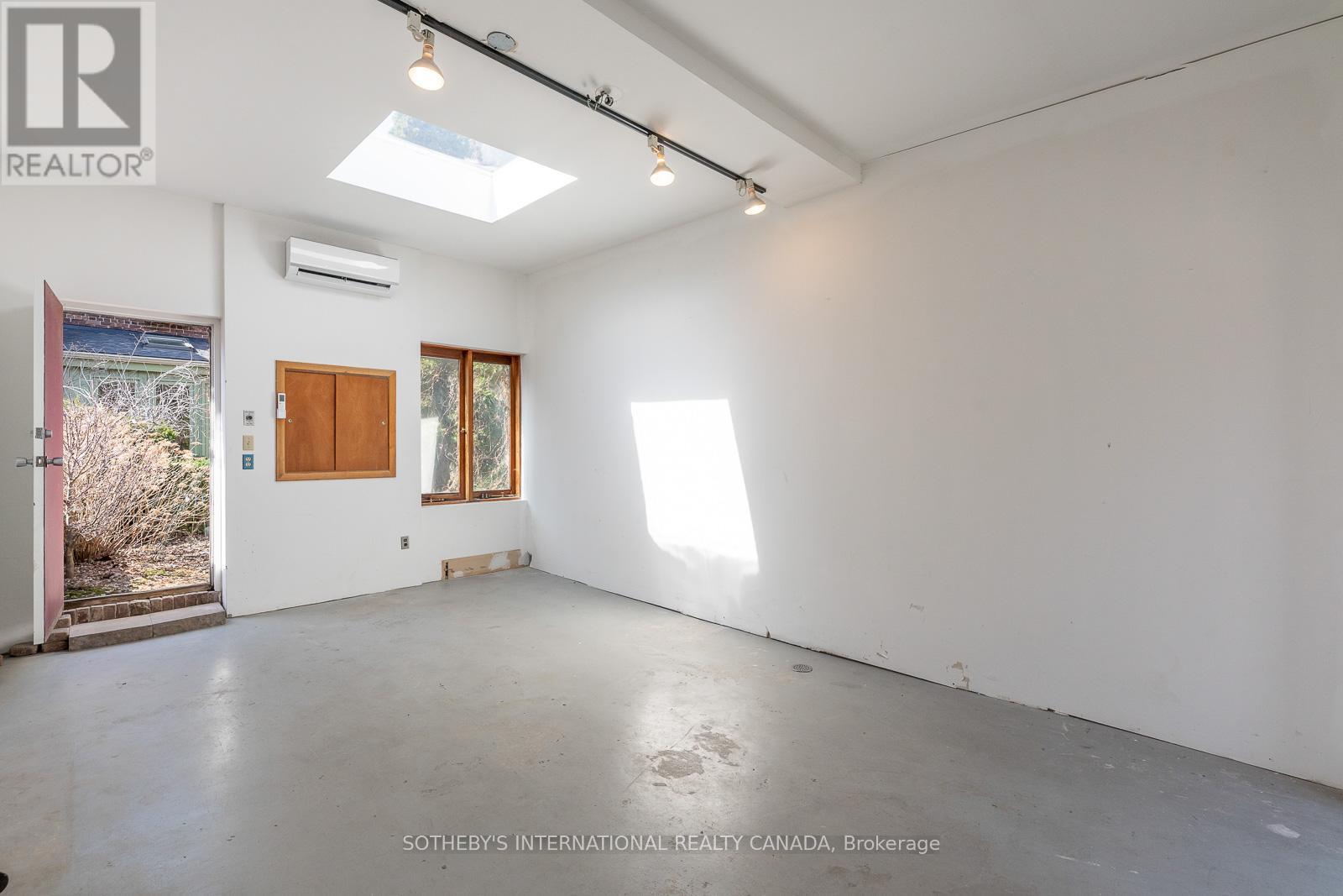 277 Crawford Street, Toronto (Trinity-Bellwoods), Ontario  M6J 2V7 - Photo 44 - C12423516