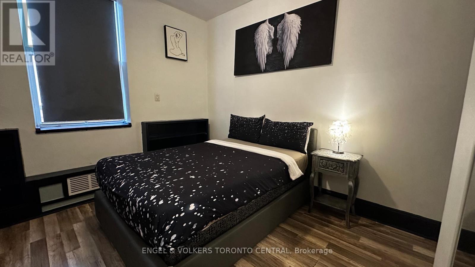 650 1/2 Queen Street W, Toronto, Ontario  M6J 1E4 - Photo 18 - C12423549