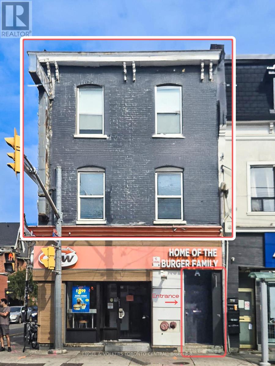 650 1/2 Queen Street W, Toronto, Ontario  M6J 1E4 - Photo 2 - C12423549