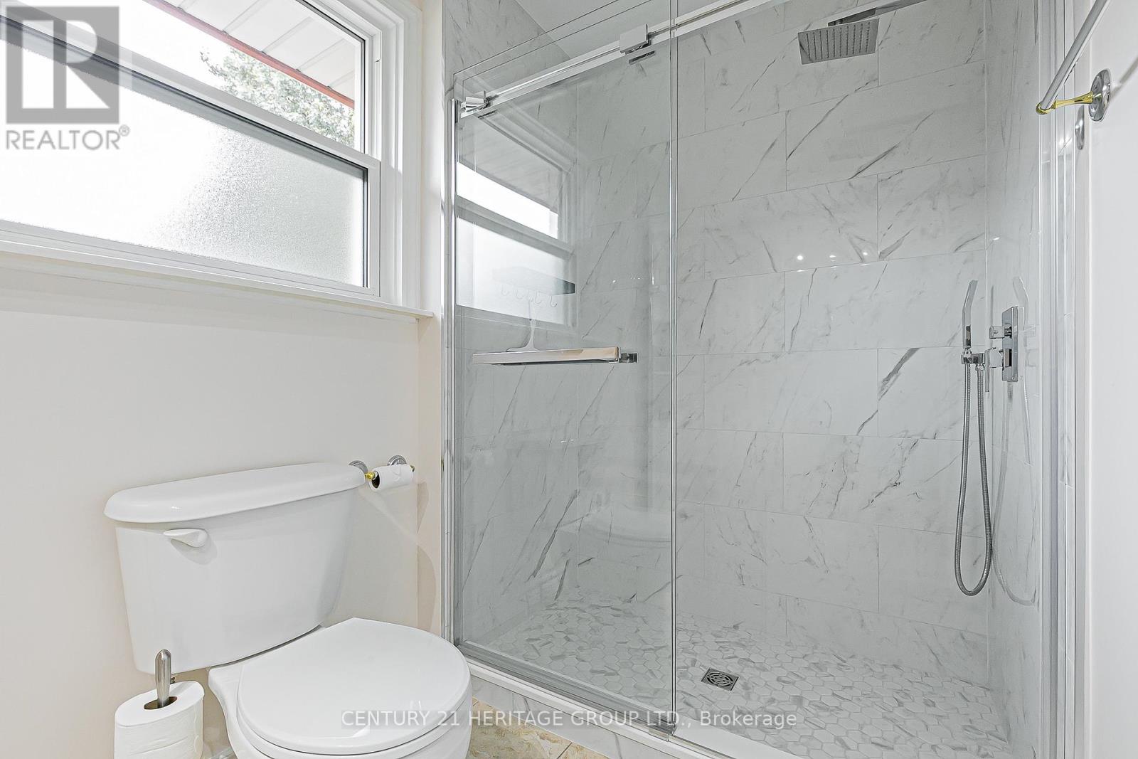 53 Caronport Crescent, Toronto, Ontario  M3A 1H2 - Photo 17 - C12423559