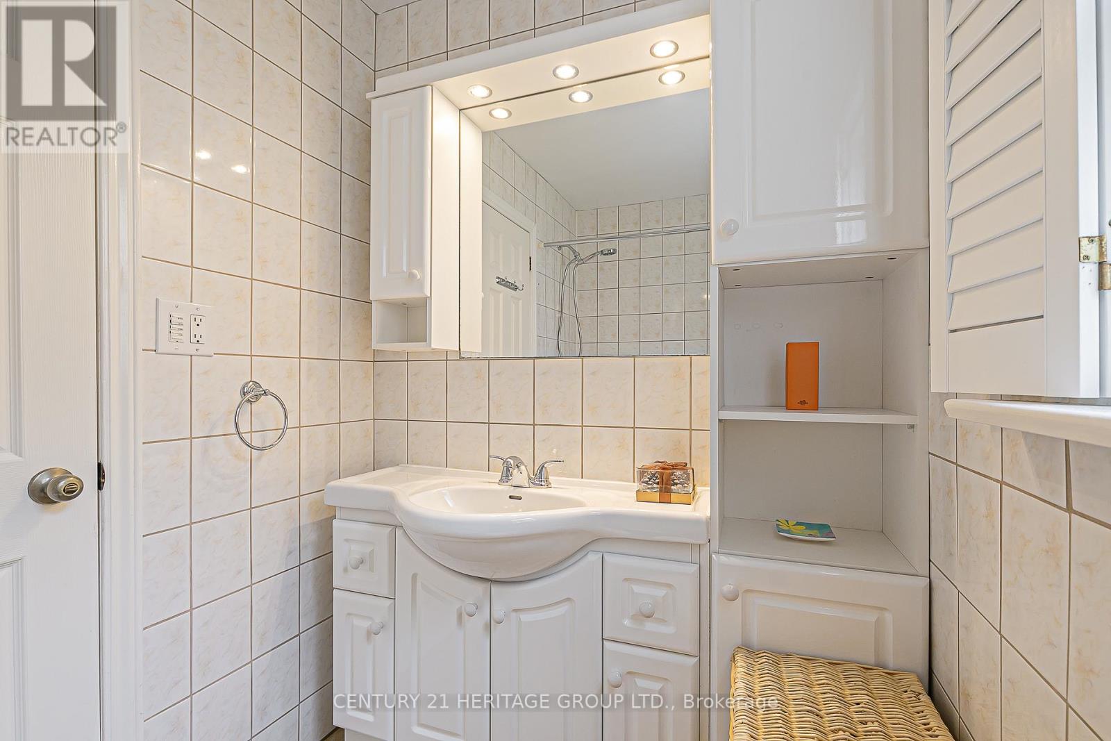 53 Caronport Crescent, Toronto, Ontario  M3A 1H2 - Photo 21 - C12423559