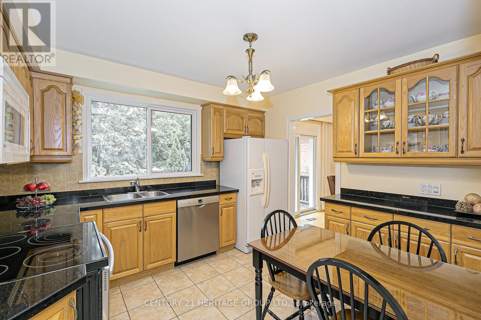 53 Caronport Crescent, Toronto, Ontario  M3A 1H2 - Photo 3 - C12423559
