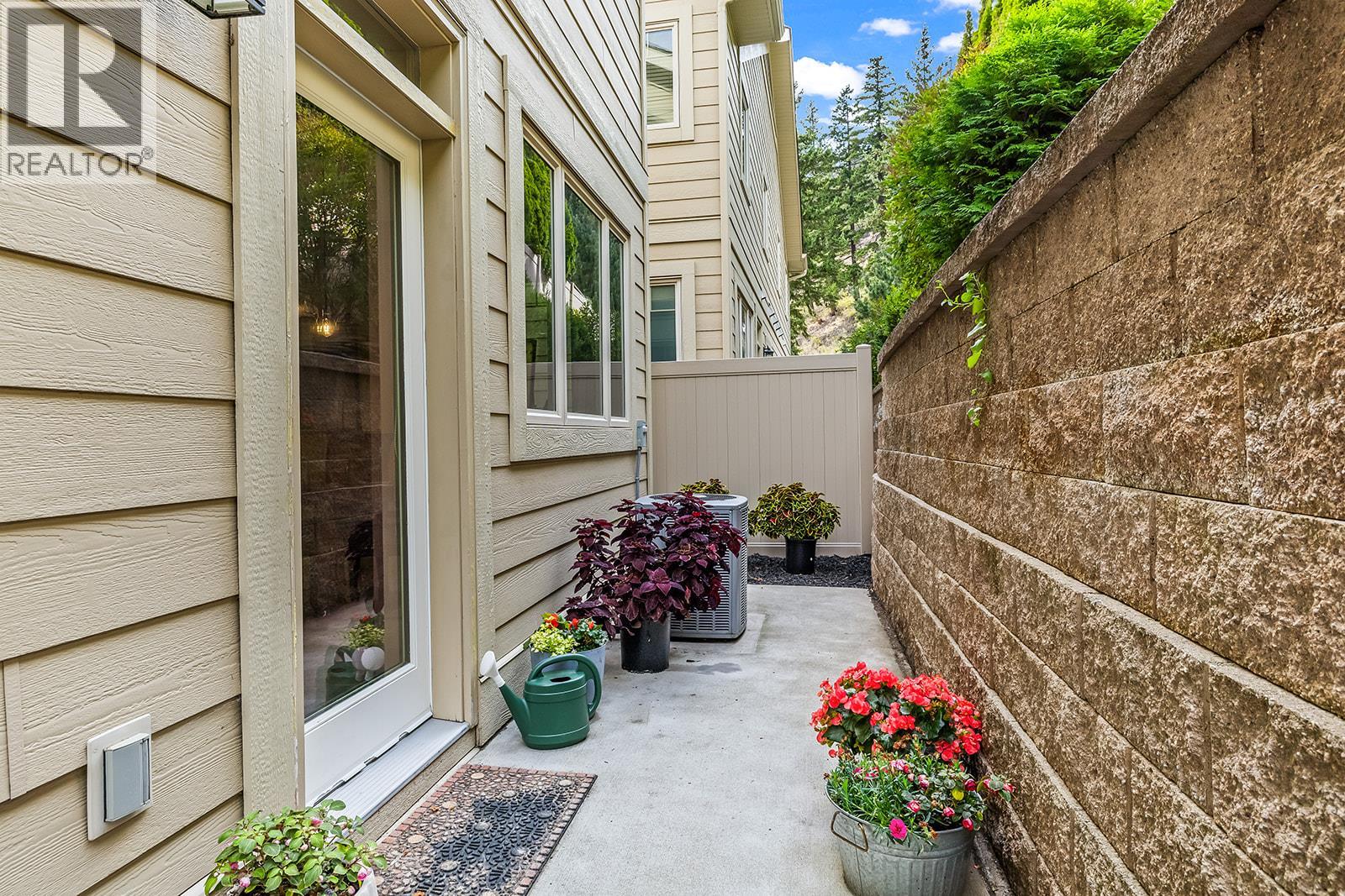 2283 Shannon Heights Court Unit# 6, West Kelowna, British Columbia  V4T 3B9 - Photo 27 - 10363934