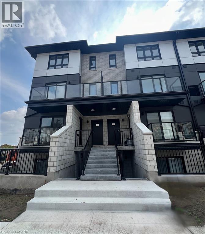 410 Northfield Drive W Unit# D3, Waterloo, Ontario  N2L 0A6 - Photo 1 - 40773176