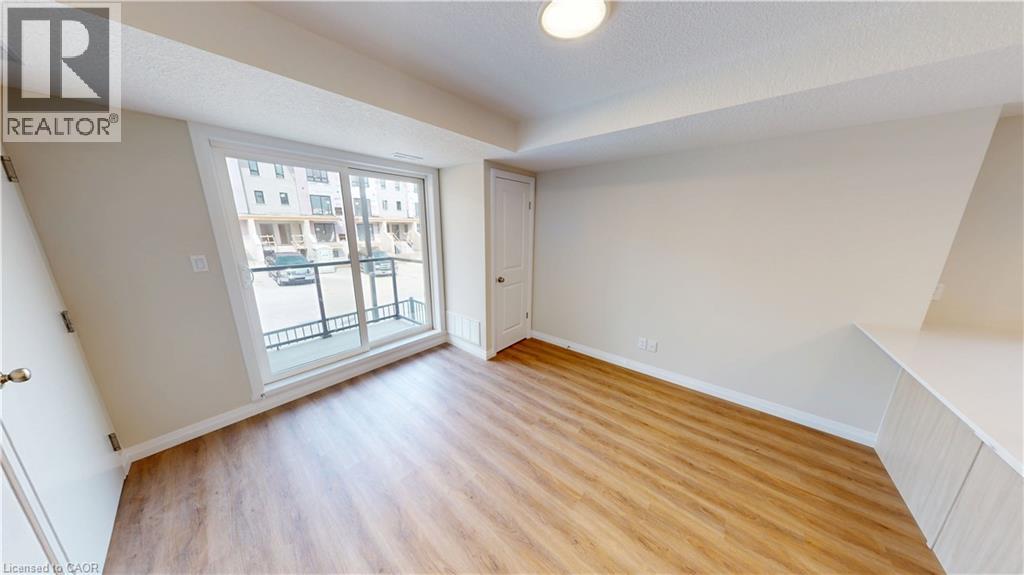 410 Northfield Drive W Unit# D3, Waterloo, Ontario  N2L 0A6 - Photo 8 - 40773176