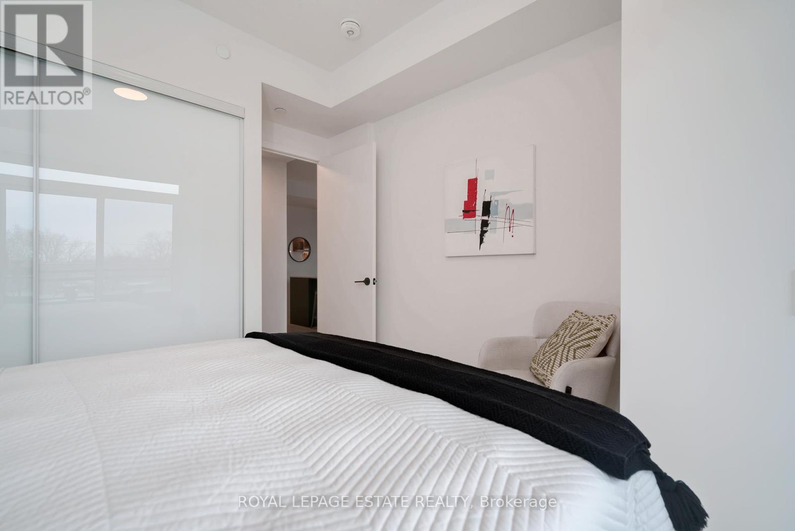 404 - 1285 Queen Street E, Toronto, Ontario  M4L 0B6 - Photo 13 - E12423472