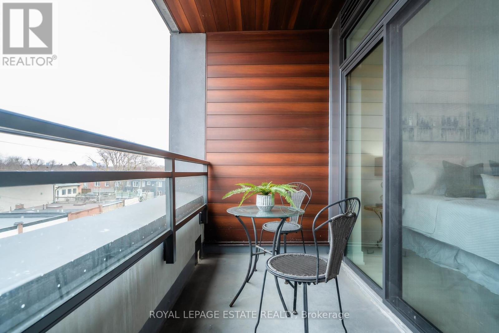 404 - 1285 Queen Street E, Toronto, Ontario  M4L 0B6 - Photo 19 - E12423472