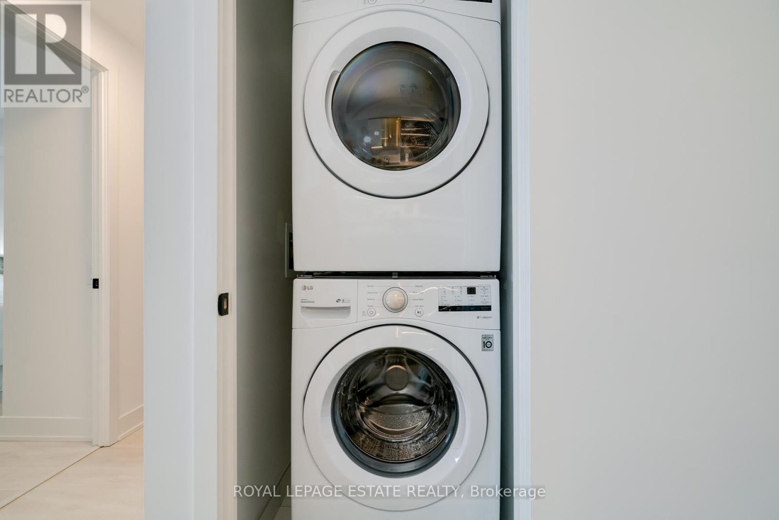 404 - 1285 Queen Street E, Toronto, Ontario  M4L 0B6 - Photo 21 - E12423472