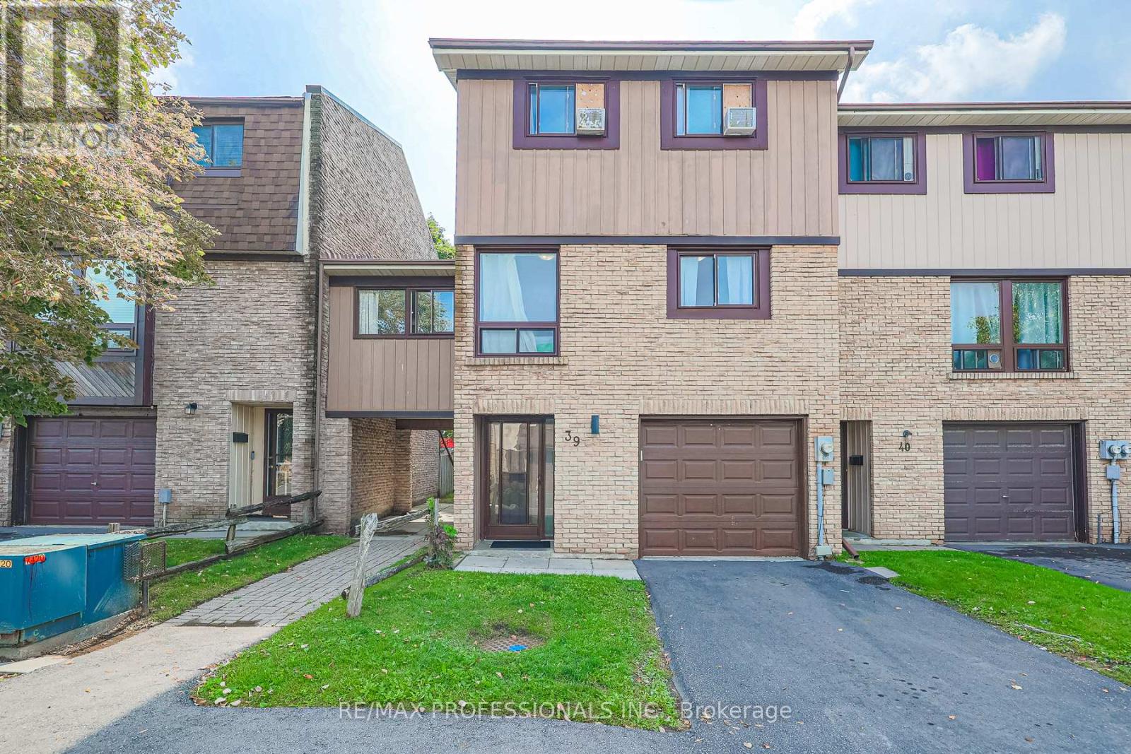 39 - 221 ORMOND DRIVE, Oshawa, Ontario