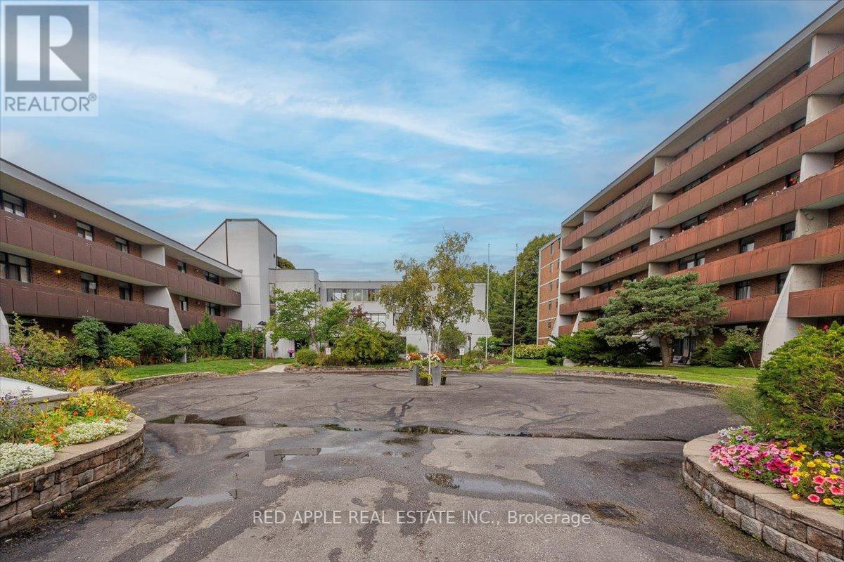 2204 - 50 OLD KINGSTON ROAD, Toronto, Ontario
