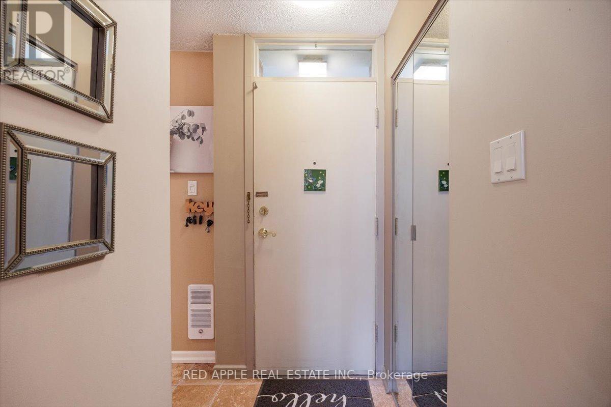 2204 - 50 Old Kingston Road, Toronto, Ontario  M1E 4Y1 - Photo 3 - E12423530
