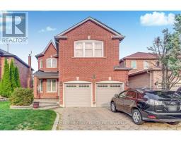MAIN - 35 HARTRICK PLACE, Whitby, Ontario