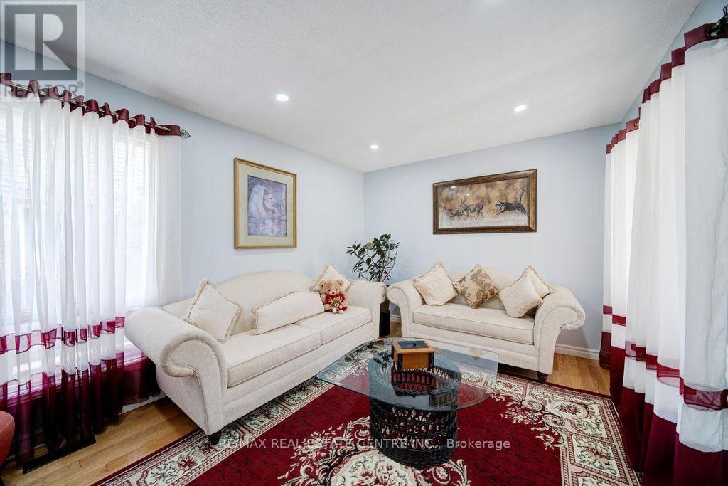 48 Hettersley Drive W, Ajax, Ontario  L1T 1V4 - Photo 4 - E12423599