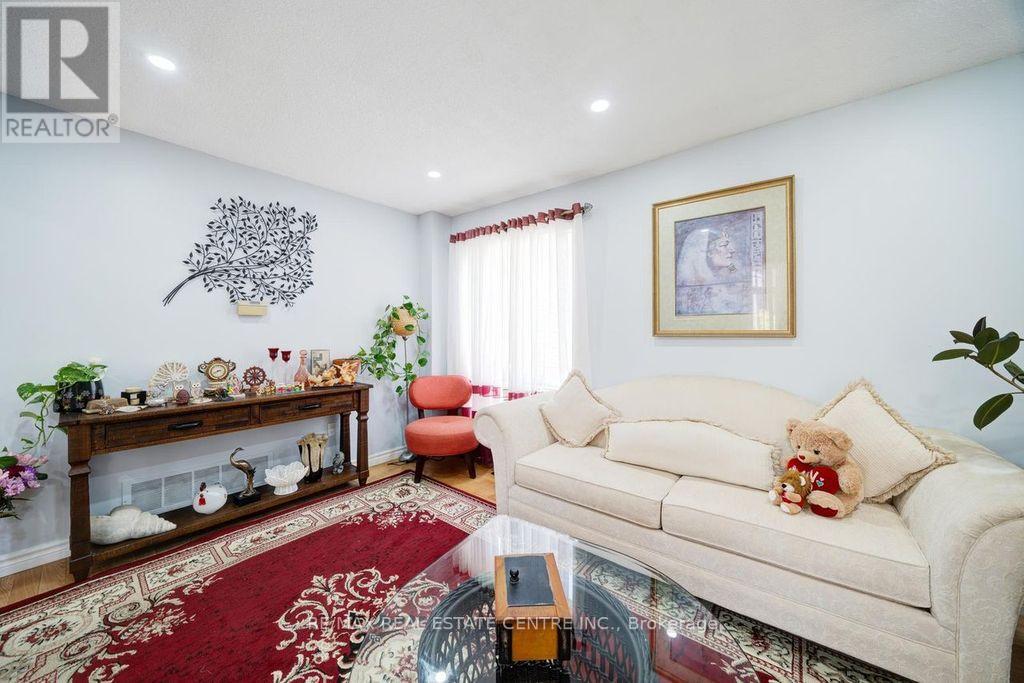 48 Hettersley Drive W, Ajax, Ontario  L1T 1V4 - Photo 5 - E12423599