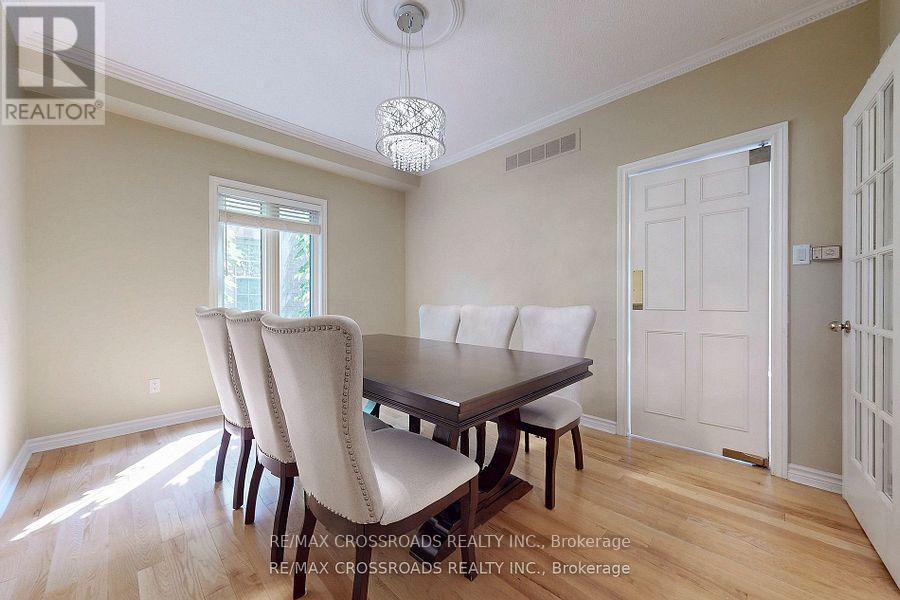 63 Baynards Lane, Richmond Hill, Ontario  L4C 9B6 - Photo 19 - N12423429