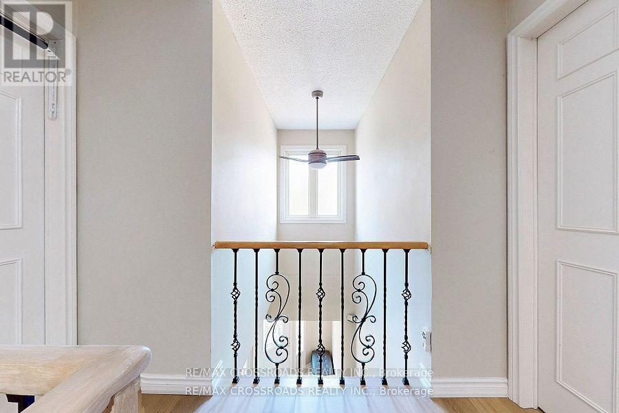 63 Baynards Lane, Richmond Hill, Ontario  L4C 9B6 - Photo 21 - N12423429