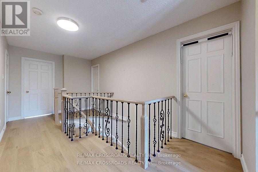 63 Baynards Lane, Richmond Hill, Ontario  L4C 9B6 - Photo 37 - N12423429