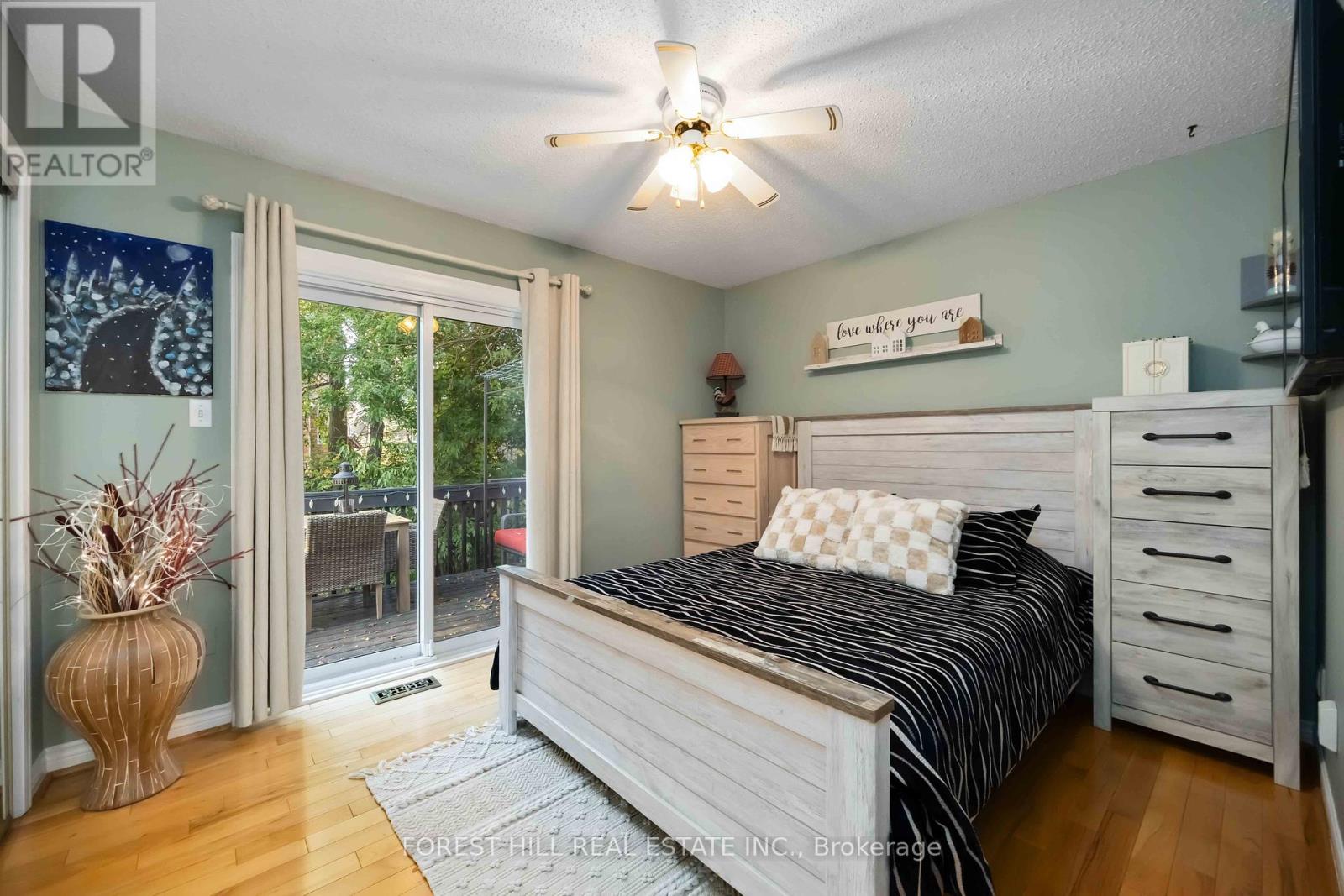 101 Gray Avenue, New Tecumseth, Ontario  L9R 1P6 - Photo 14 - N12423479
