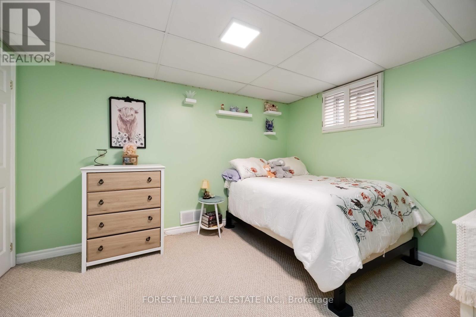101 Gray Avenue, New Tecumseth, Ontario  L9R 1P6 - Photo 20 - N12423479