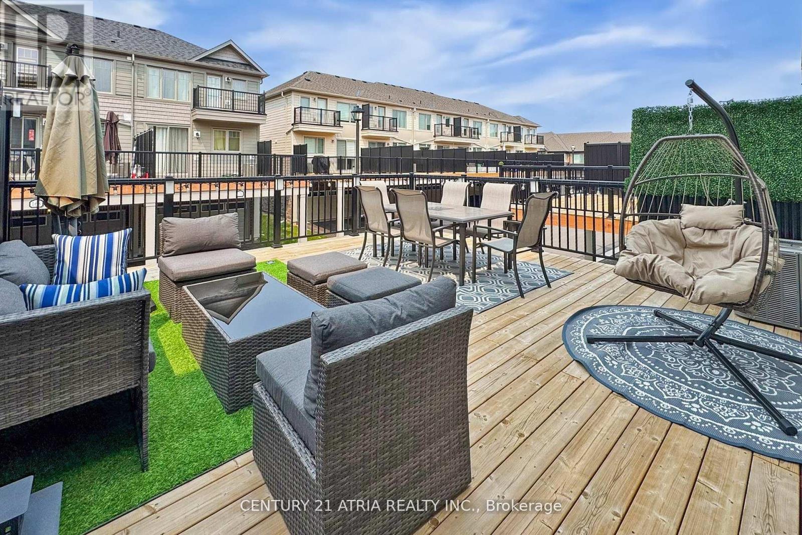 11802 Tenth Line, Whitchurch-Stouffville, Ontario  L4A 5G2 - Photo 17 - N12423494