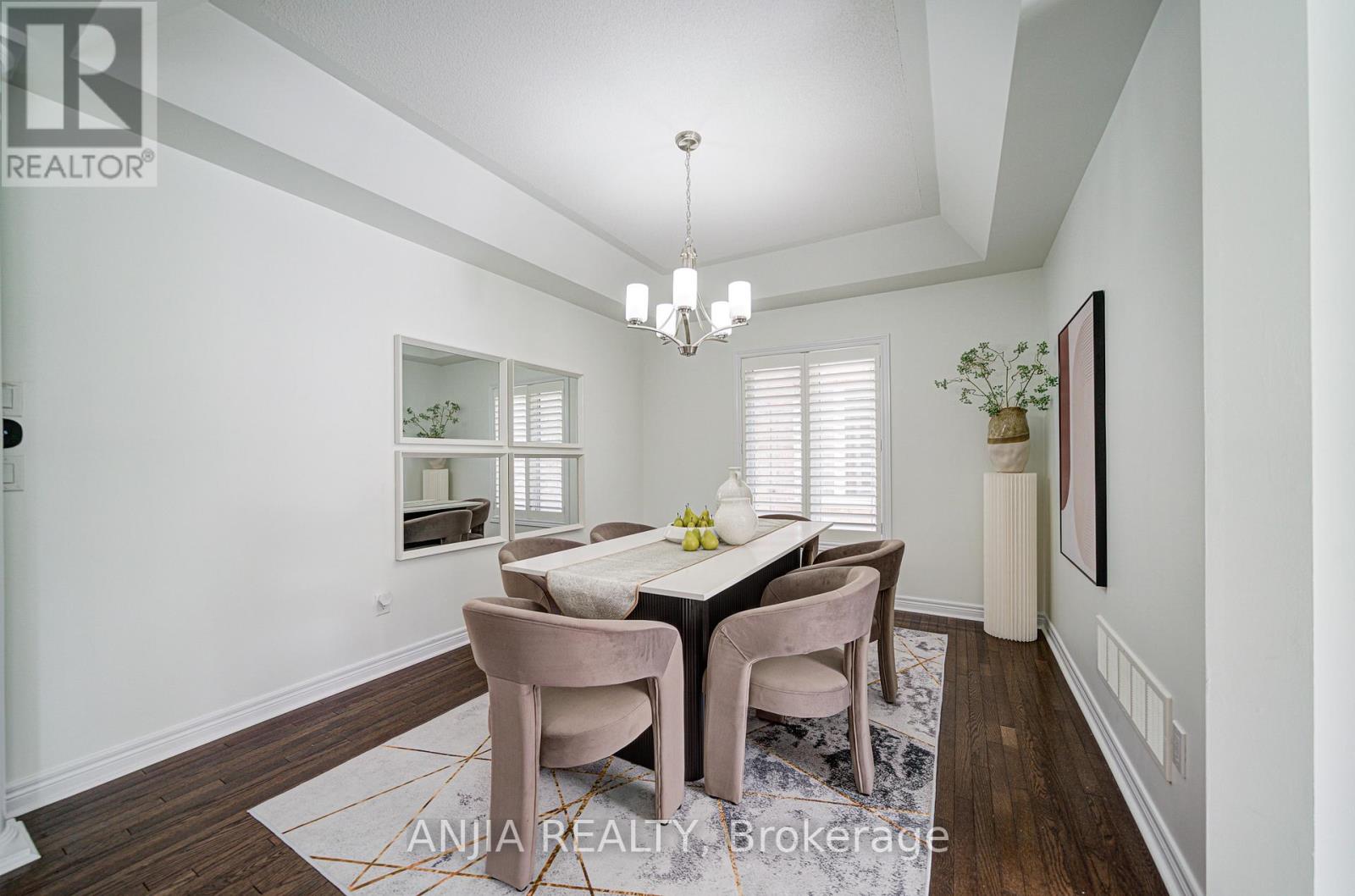 15 Sedore Street, Markham, Ontario  L6E 0K2 - Photo 14 - N12423575