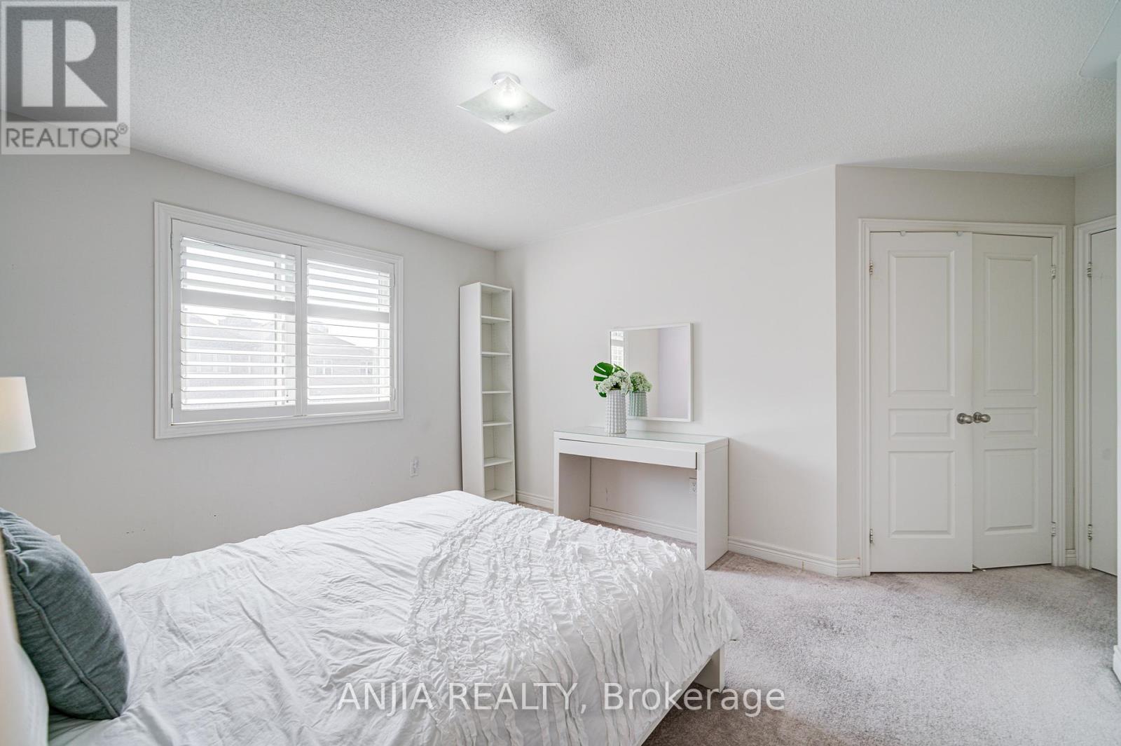 15 Sedore Street, Markham, Ontario  L6E 0K2 - Photo 41 - N12423575
