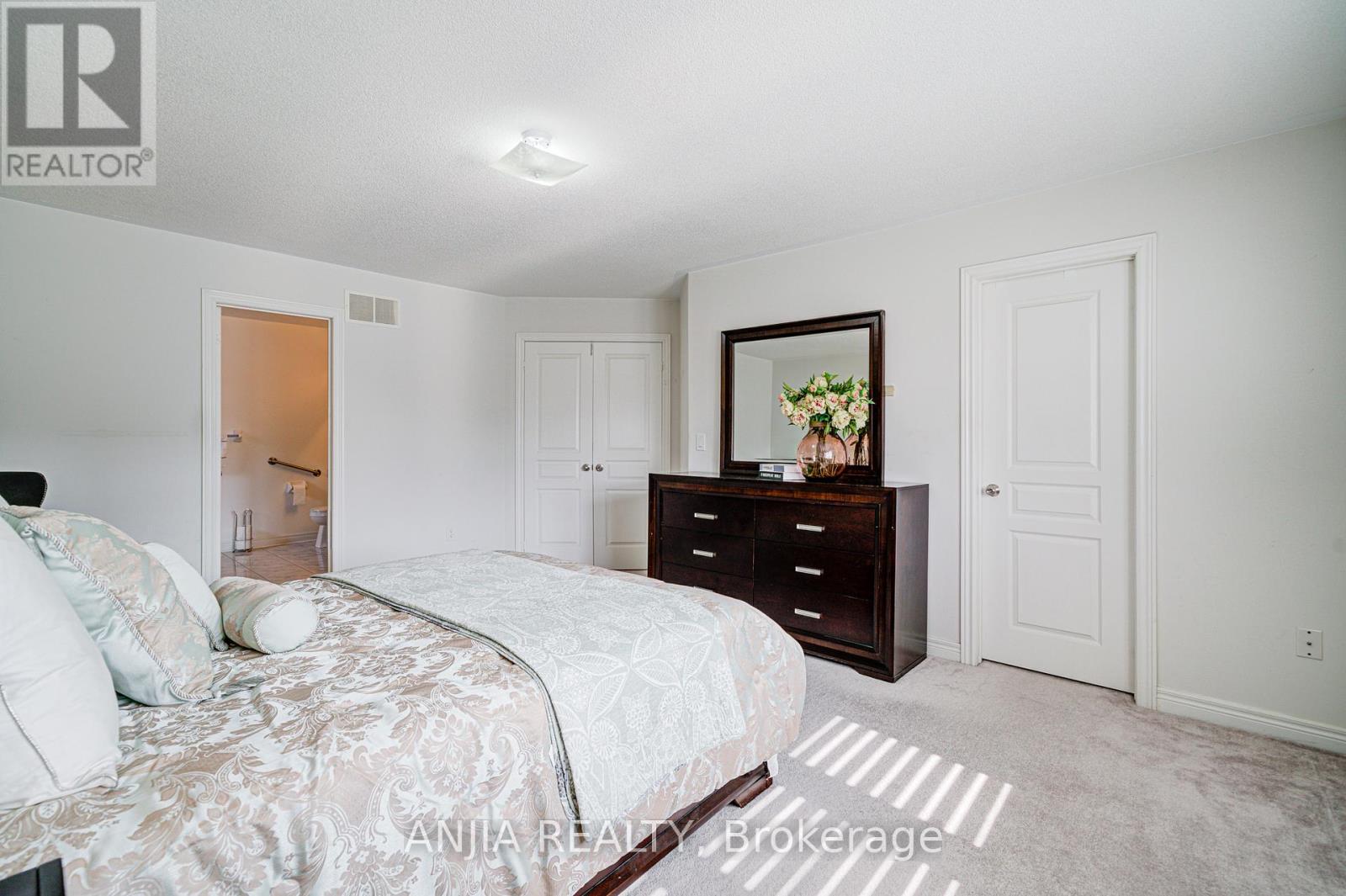 15 Sedore Street, Markham, Ontario  L6E 0K2 - Photo 45 - N12423575