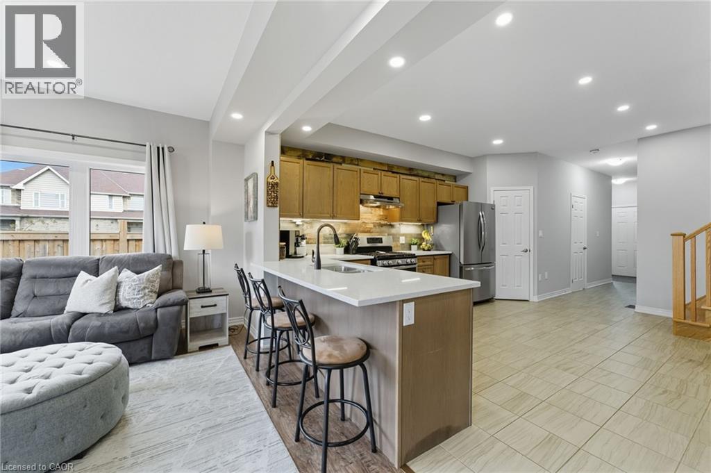 71 Bradbury Road, Stoney Creek, Ontario  L8J 0E4 - Photo 7 - 40772812