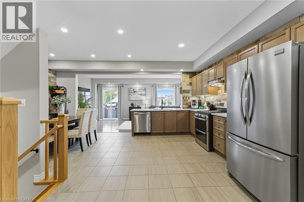 71 Bradbury Road, Stoney Creek, Ontario  L8J 0E4 - Photo 6 - 40772812