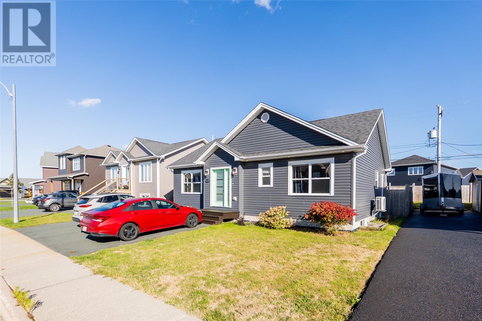 127 Diamond Marsh Drive, St. John's, Newfoundland & Labrador  A1H 0M5 - Photo 2 - 1290426