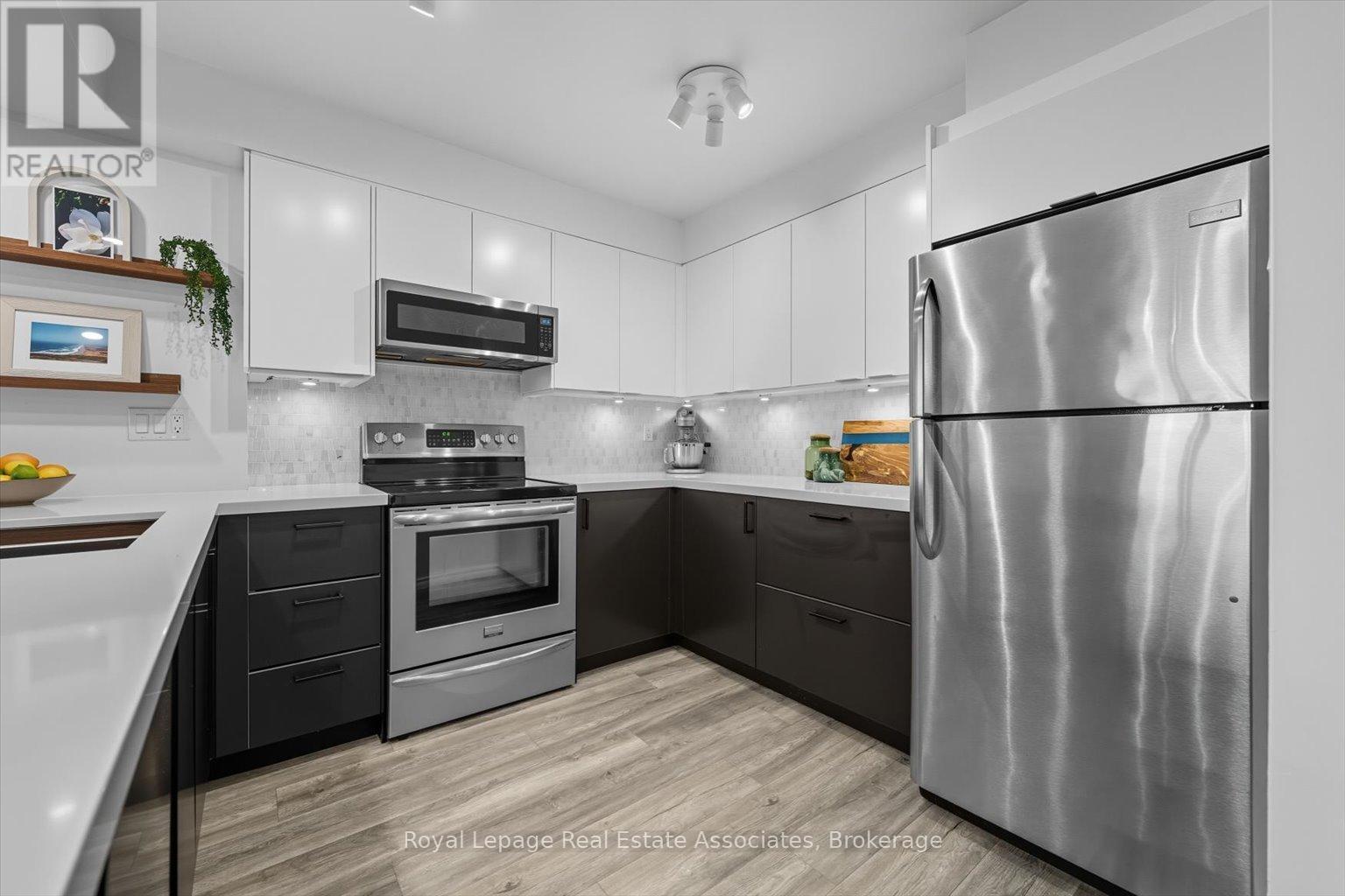 1508 - 3845 Lake Shore Boulevard W, Toronto, Ontario  M8W 4Y3 - Photo 19 - W12423434