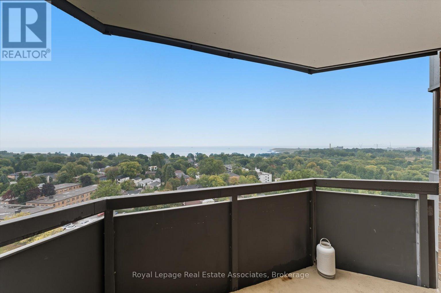 1508 - 3845 Lake Shore Boulevard W, Toronto, Ontario  M8W 4Y3 - Photo 33 - W12423434