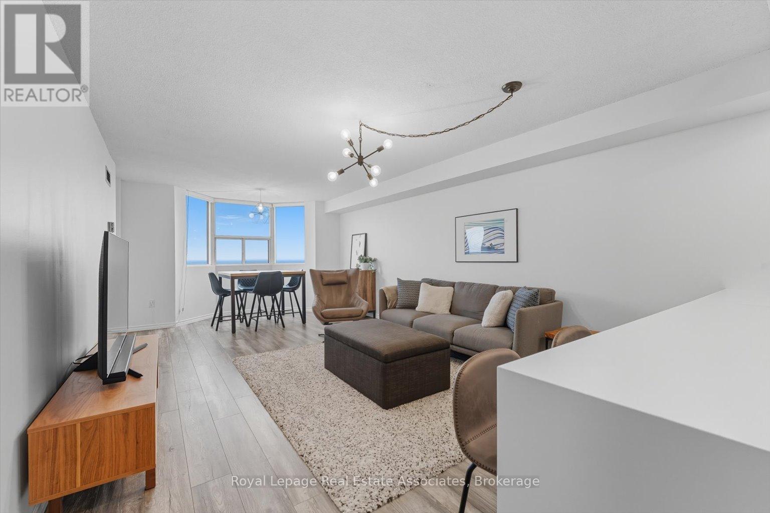 1508 - 3845 Lake Shore Boulevard W, Toronto, Ontario  M8W 4Y3 - Photo 9 - W12423434