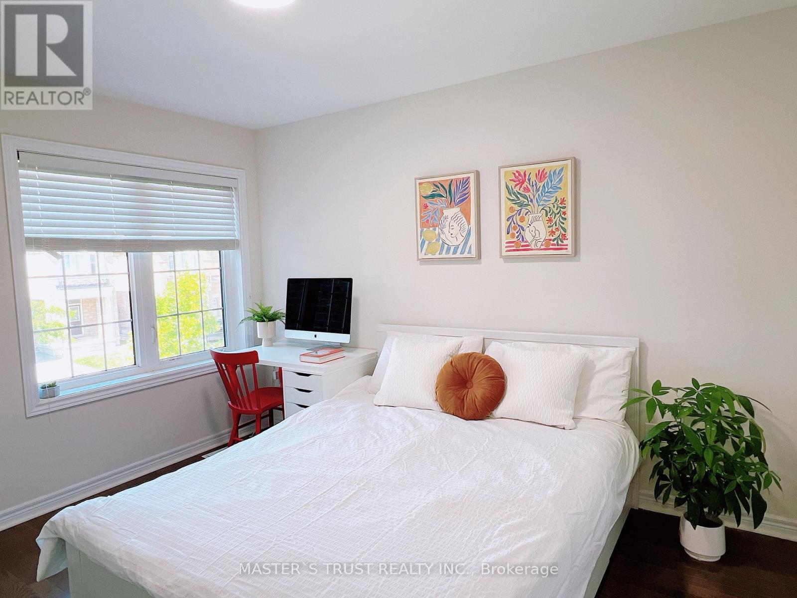 116 Orchardcroft Road, Oakville, Ontario  L6H 0M4 - Photo 18 - W12423436