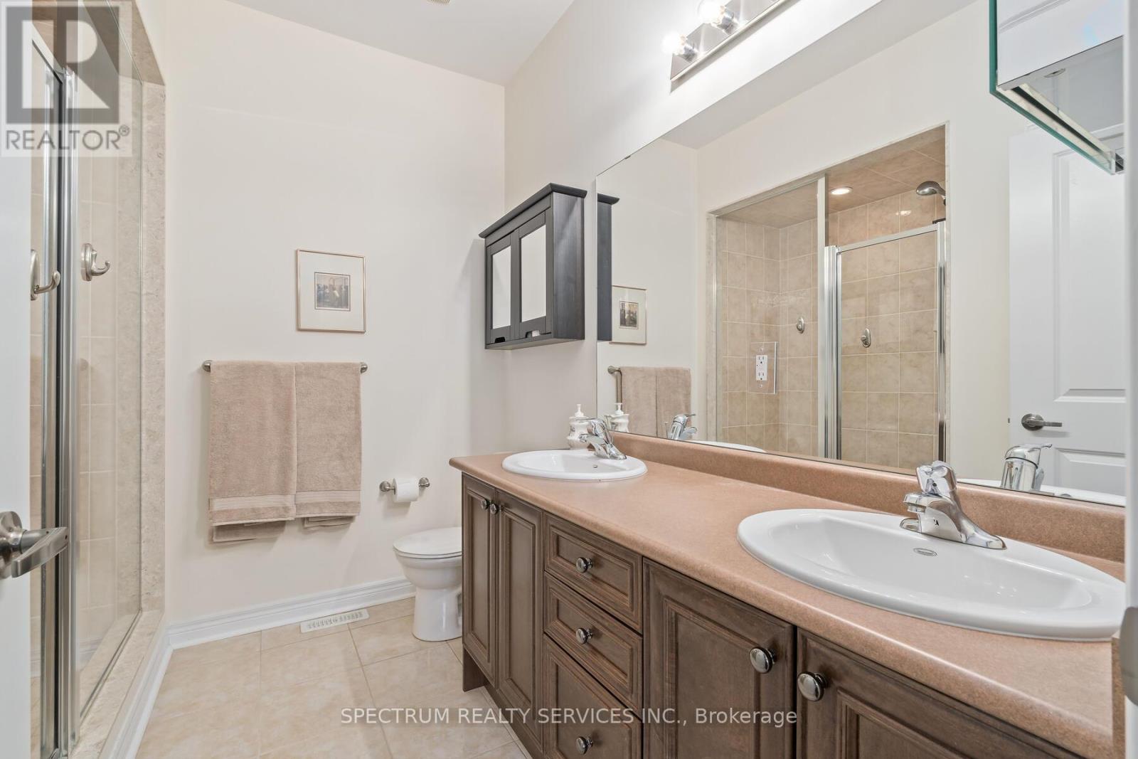 74 Locust Drive, Brampton, Ontario  L6R 0Y8 - Photo 23 - W12423437