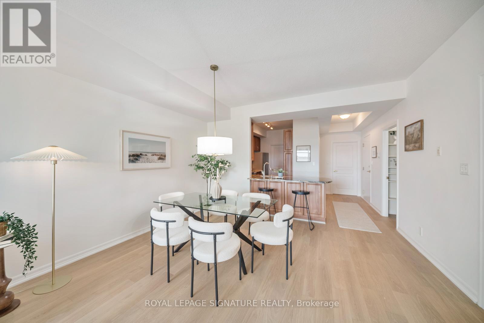407 - 80 Port Street, Mississauga (Port Credit), Ontario  L5G 4V6 - Photo 6 - W12423477
