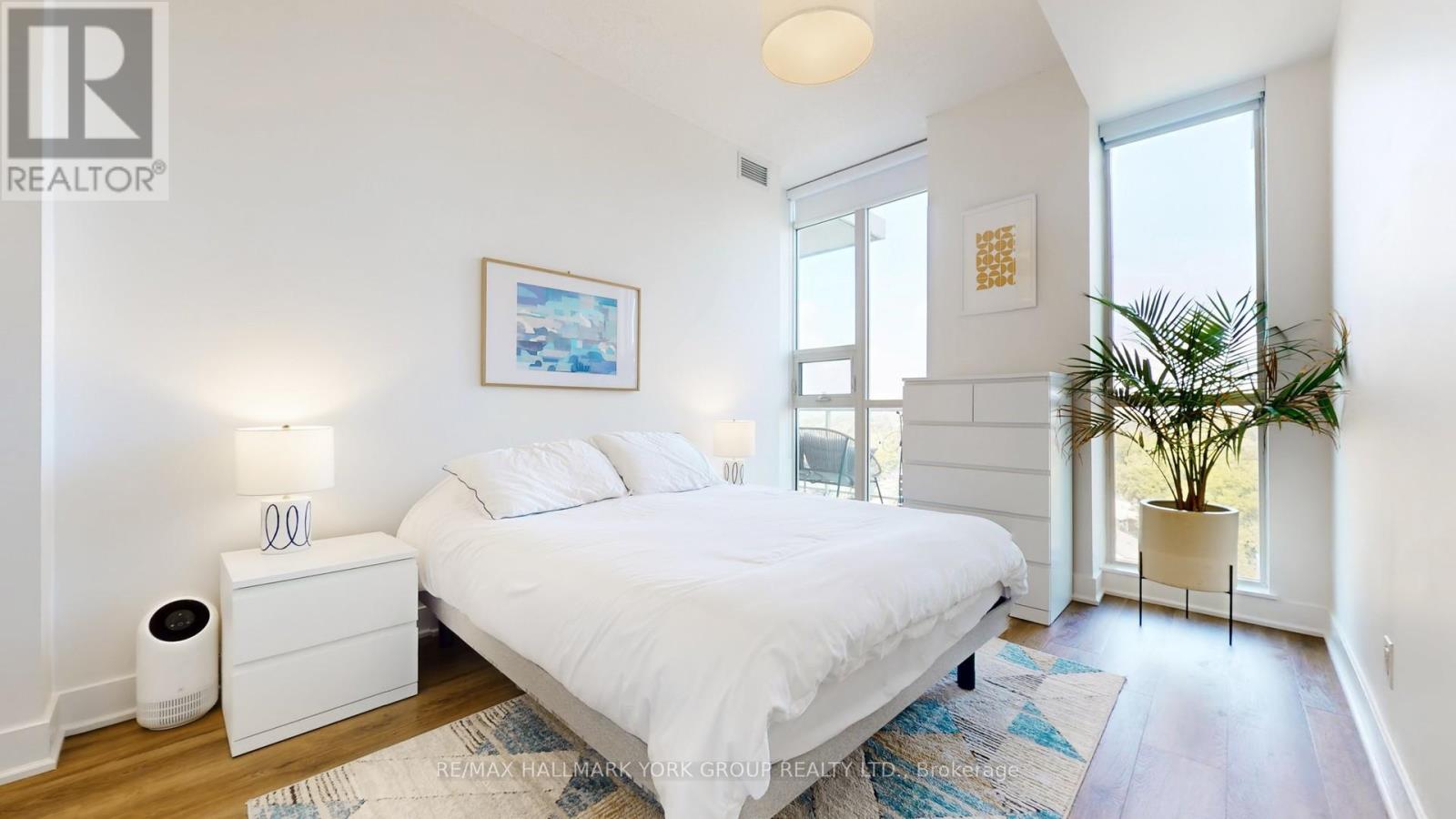 1105 - 1638 Bloor Street W, Toronto, Ontario  M6P 0A6 - Photo 21 - W12423487