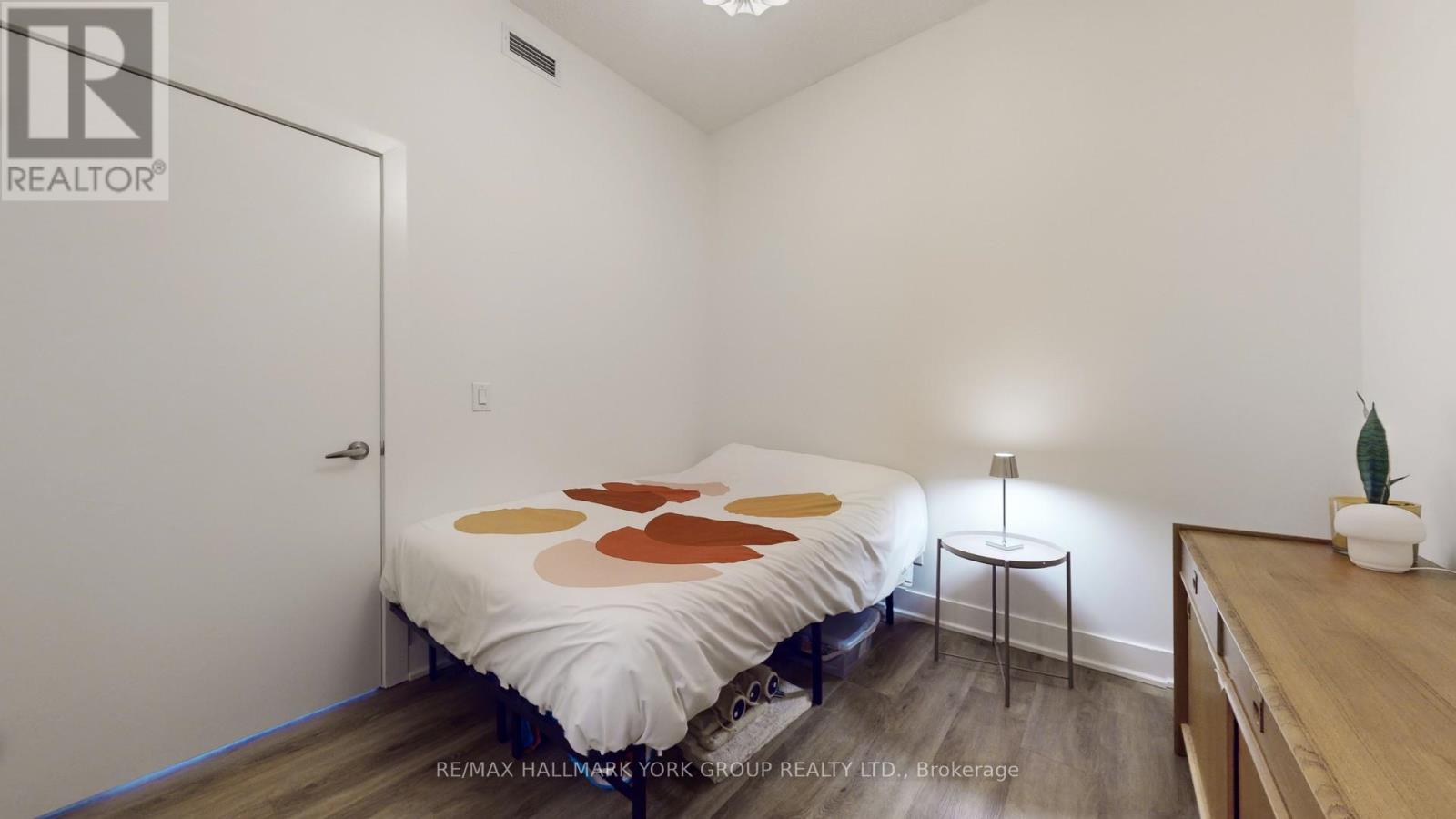 1105 - 1638 Bloor Street W, Toronto, Ontario  M6P 0A6 - Photo 25 - W12423487