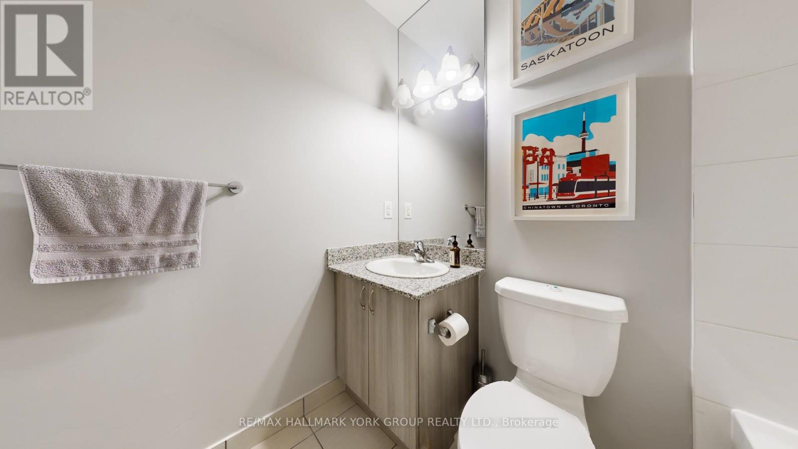 1105 - 1638 Bloor Street W, Toronto, Ontario  M6P 0A6 - Photo 32 - W12423487