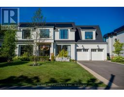 229 TWEEDSDALE CRESCENT, Oakville, Ontario