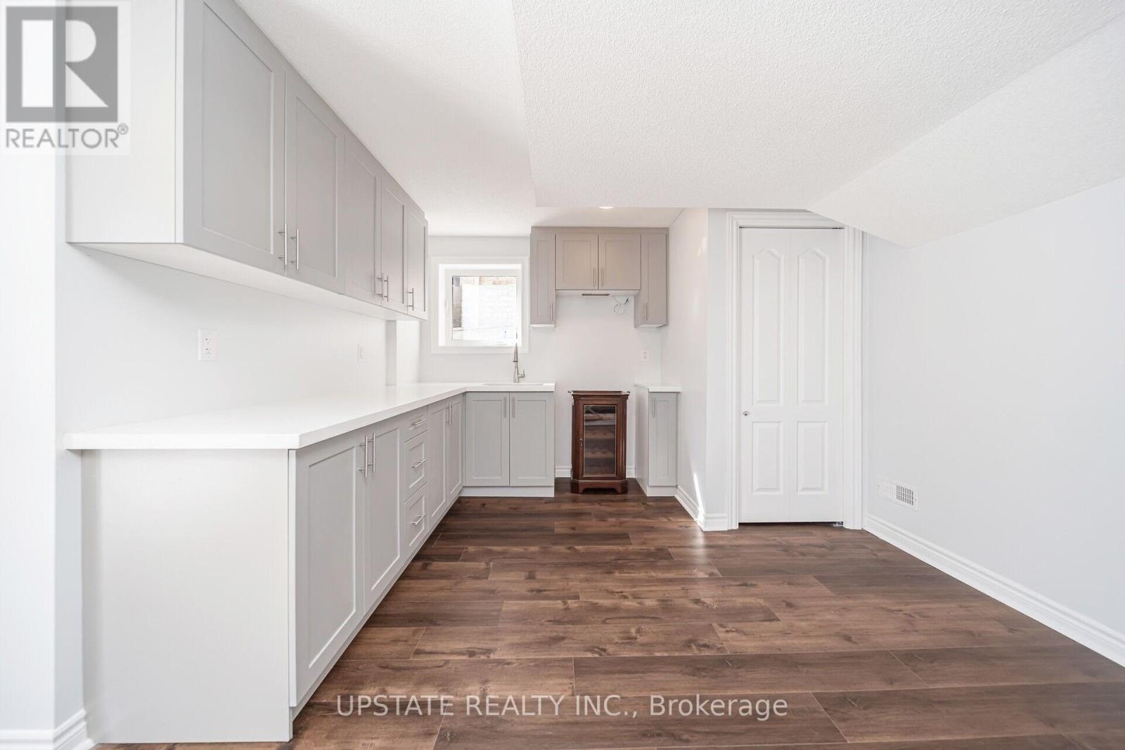 10 Agincourt Circle, Brampton, Ontario  L6X 2M4 - Photo 37 - W12423533