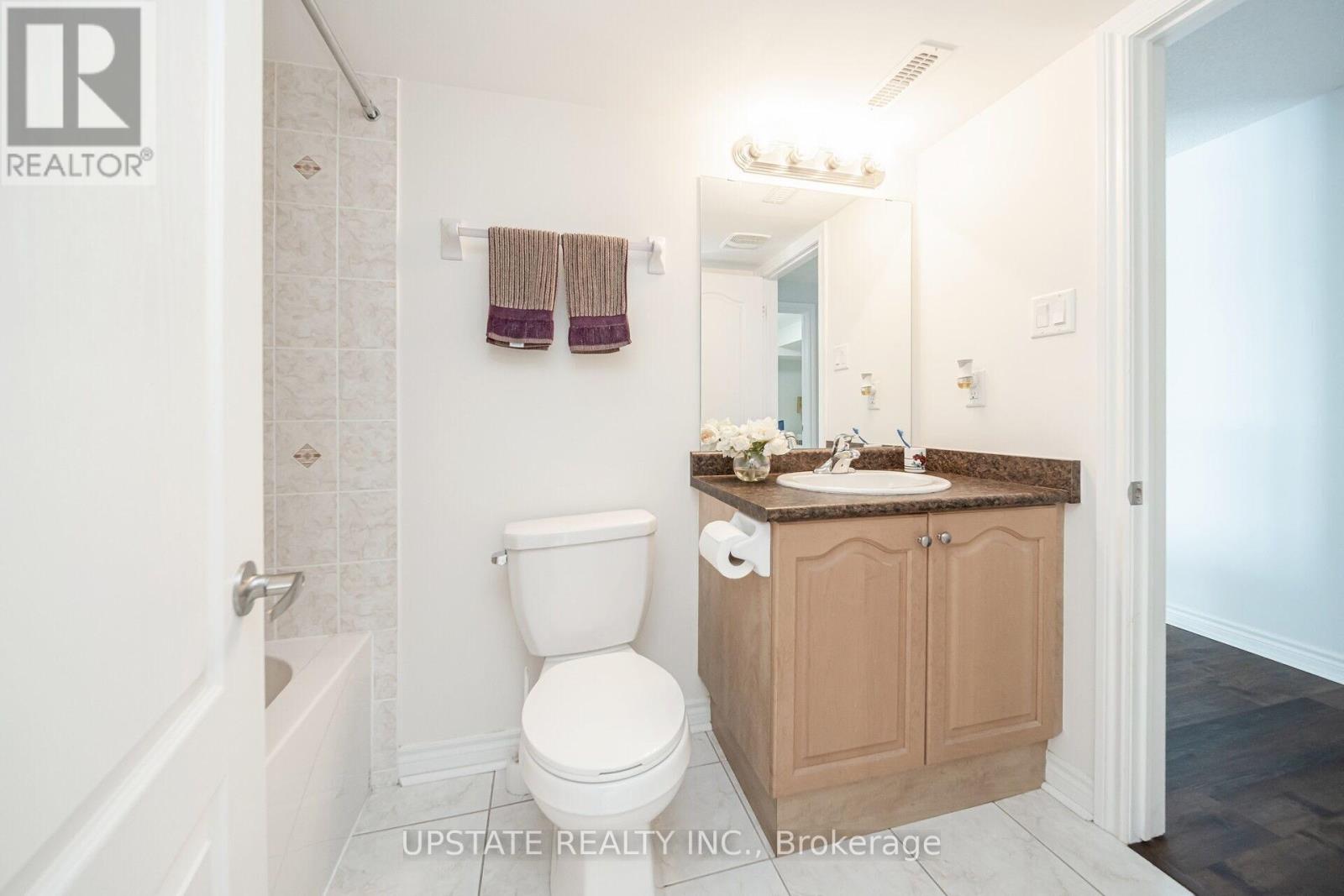 10 Agincourt Circle, Brampton, Ontario  L6X 2M4 - Photo 43 - W12423533
