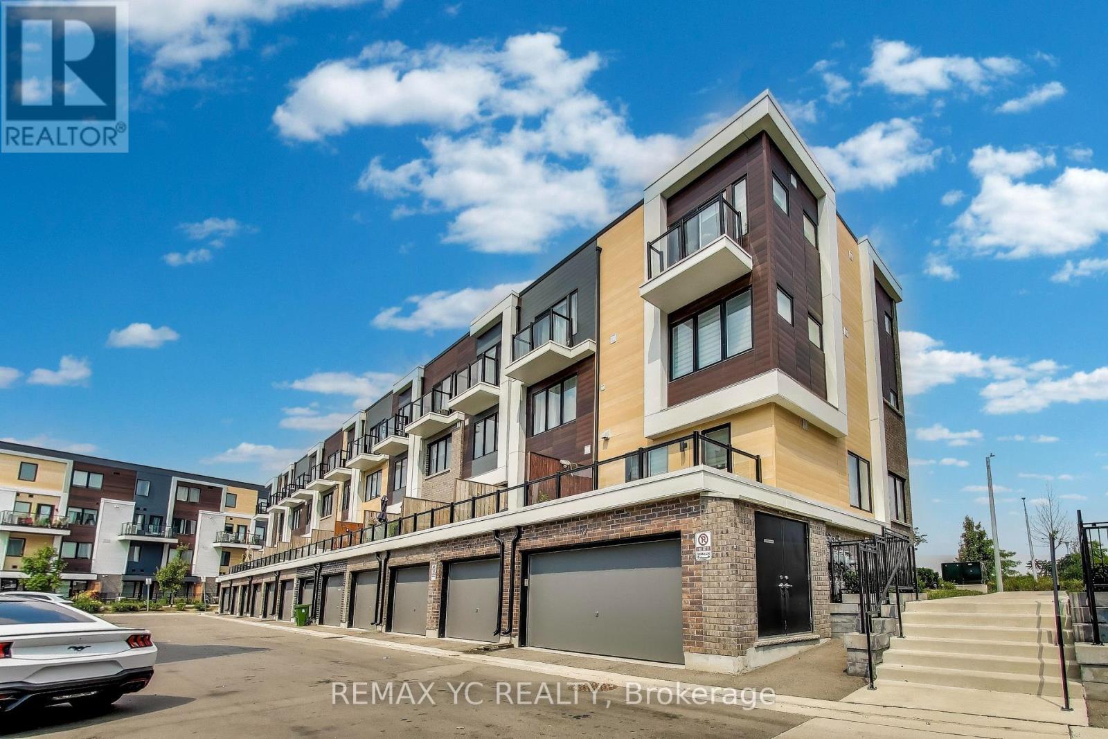 175 Downsview Park Boulevard, Toronto, Ontario  M3K 0C8 - Photo 35 - W12423544