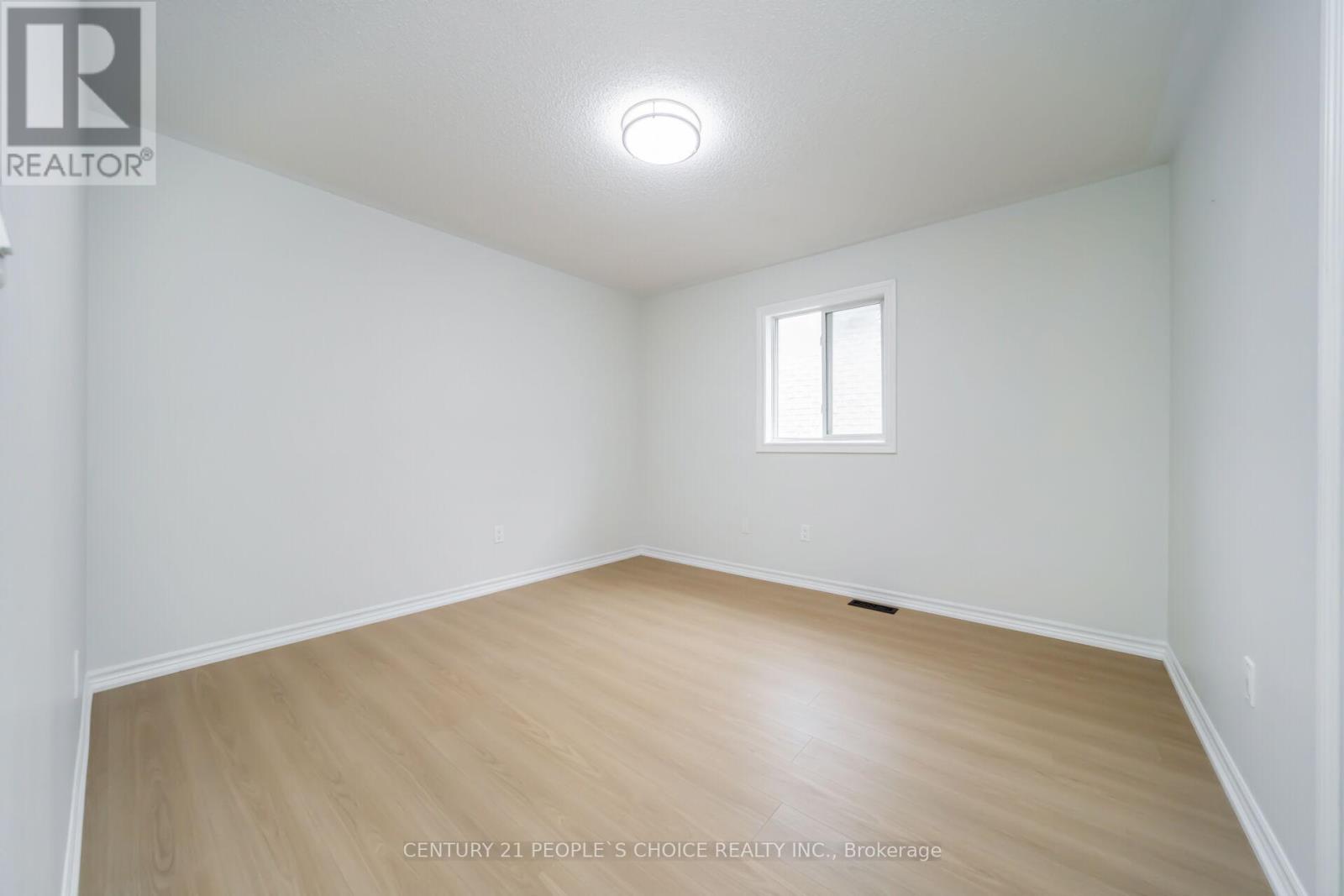 7059 Magistrate Terrace, Mississauga, Ontario  L5W 1E5 - Photo 31 - W12423591