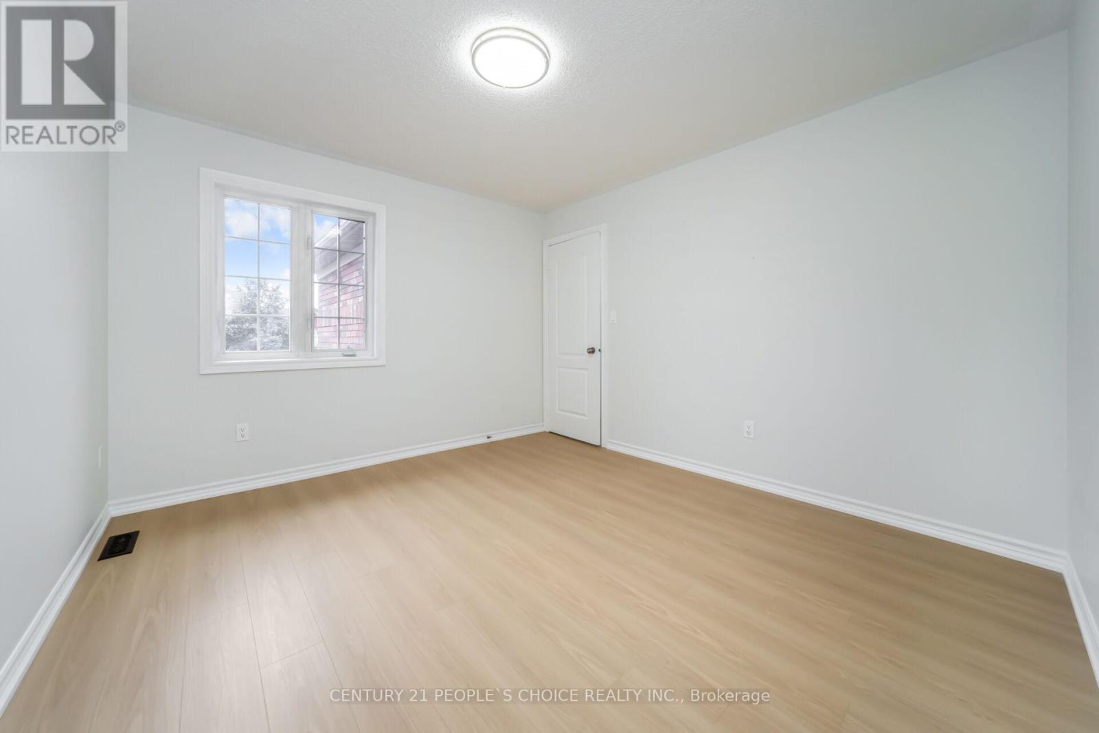 7059 Magistrate Terrace, Mississauga, Ontario  L5W 1E5 - Photo 33 - W12423591