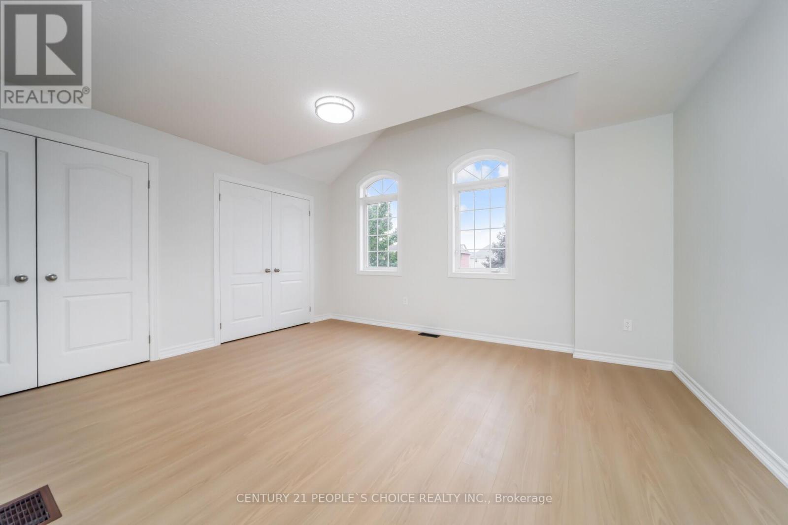 7059 Magistrate Terrace, Mississauga, Ontario  L5W 1E5 - Photo 35 - W12423591
