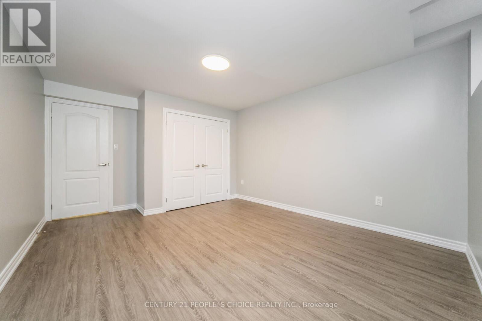 7059 Magistrate Terrace, Mississauga, Ontario  L5W 1E5 - Photo 47 - W12423591