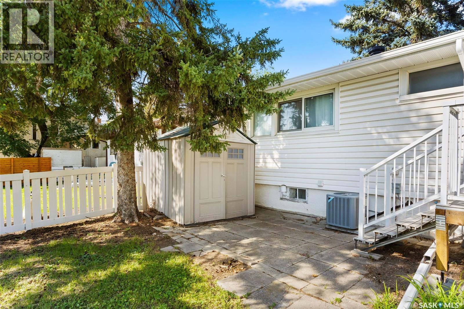 2811 Sinton Avenue, Regina, Saskatchewan  S4S 1K4 - Photo 29 - SK019120