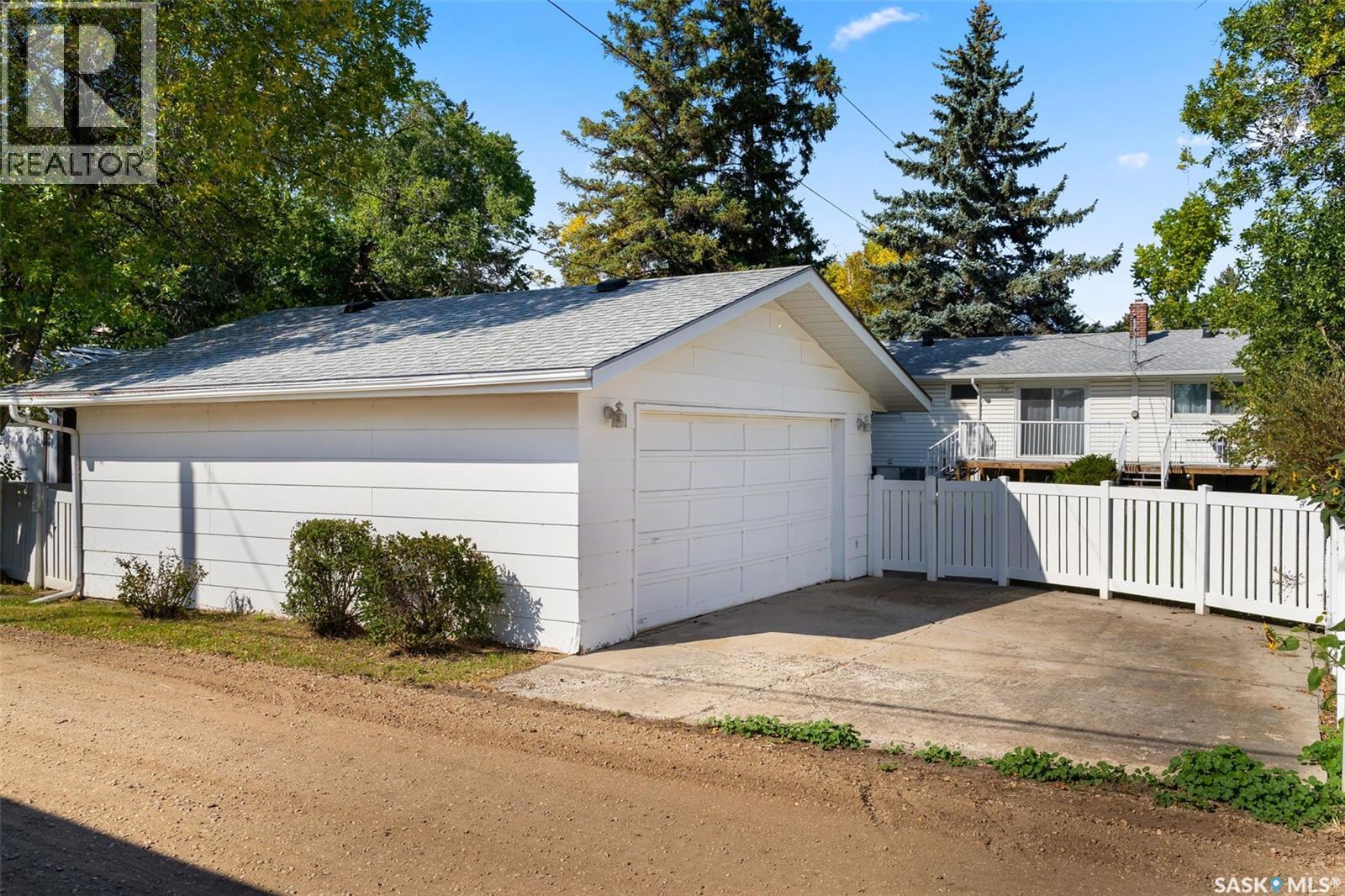 2811 Sinton Avenue, Regina, Saskatchewan  S4S 1K4 - Photo 33 - SK019120
