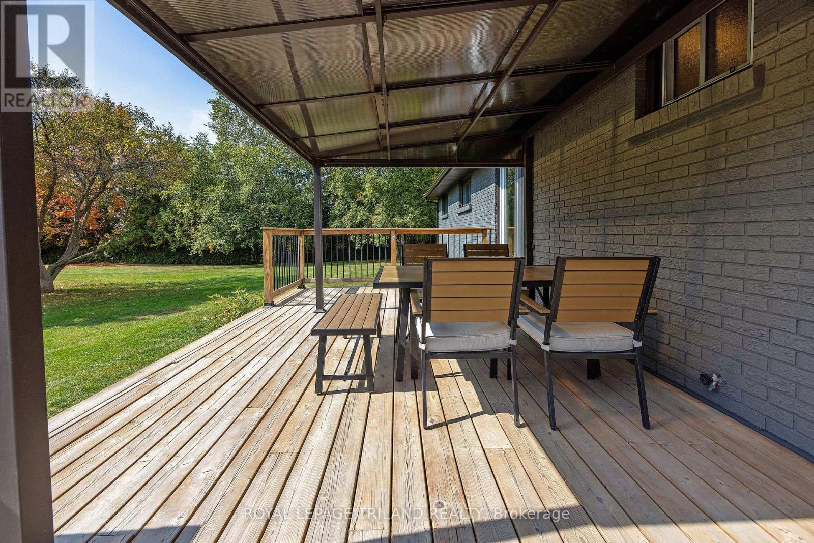 829 Avon Drive, Malahide, Ontario  N0L 1B0 - Photo 29 - X12423512